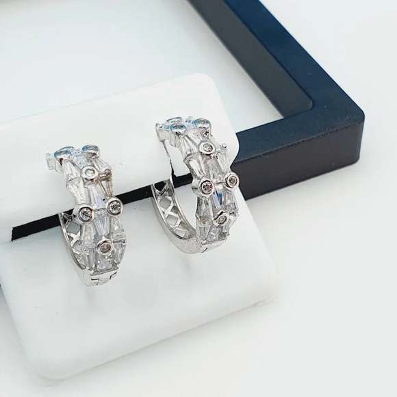 "925 Sterling Silver Cubic Zircon Earrings, UU1P7A7020 - Picture 3 of 9